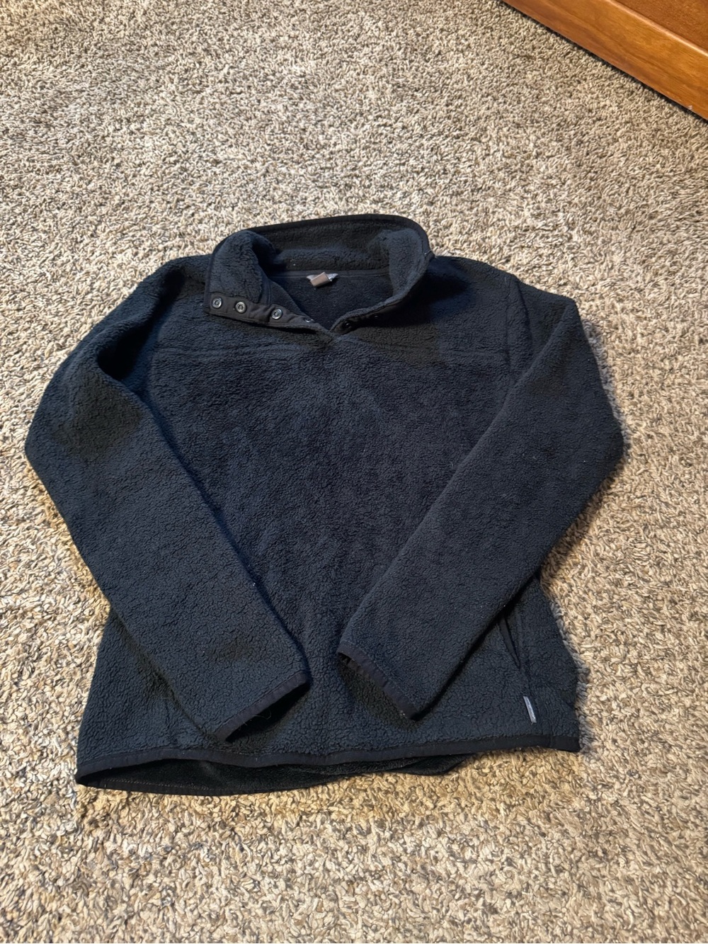 Eddie Bauer Black Teddy Fleece Jacket